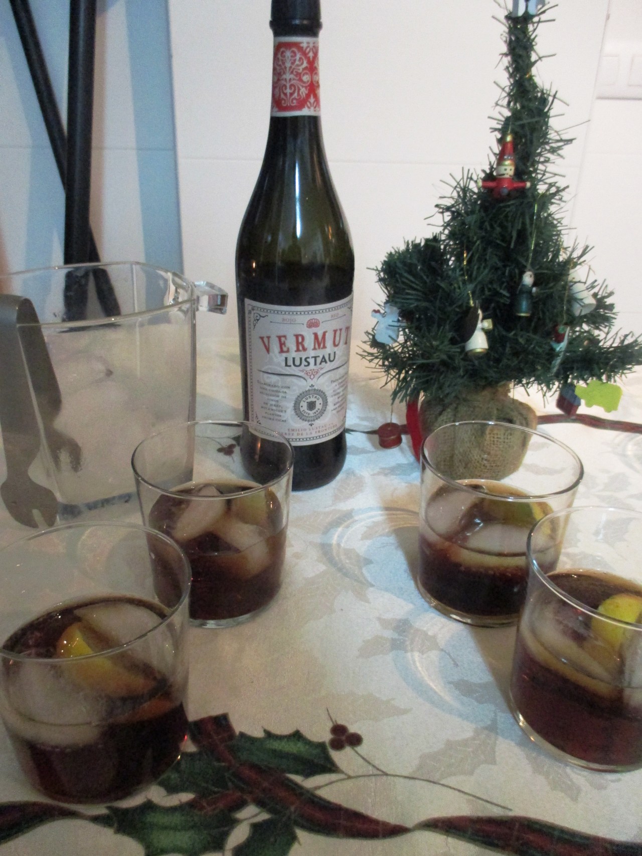 Discover Sherry recommends: Vermut de Jerez (Sherry Vermouth) de Bodegas&nbsp;Lustau